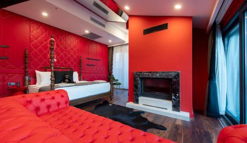 King Suite with Spa Bath
