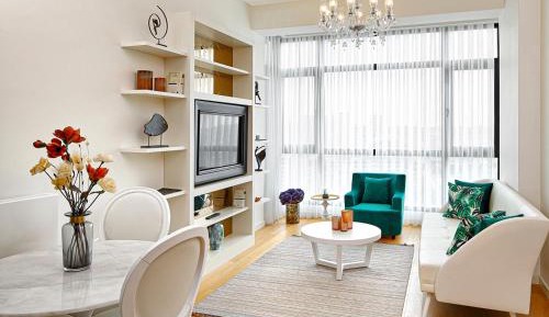 Modern One Bedroom Apartment (No A/C)