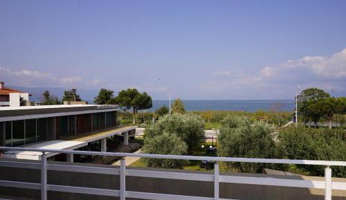 King Room with Lake View