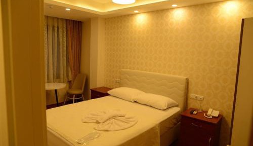 Large Single Room