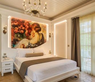 King Room with Balcony