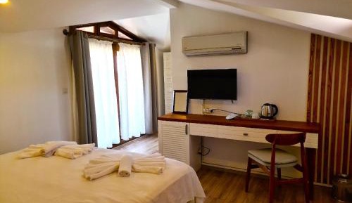 Double Room with Terrace
