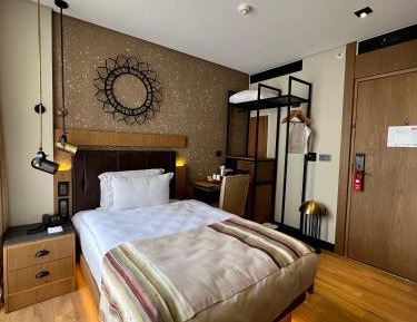 Budget Single Room