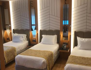 Triple Room