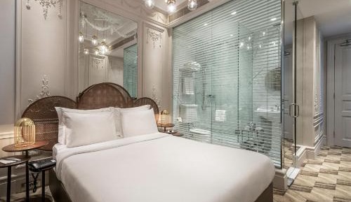 Deluxe Partial Bosphorus Suite