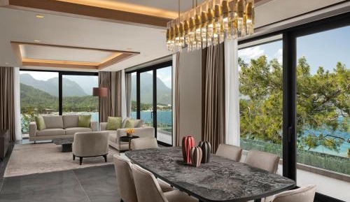 NG Suite Unique Sea View (Type 1)