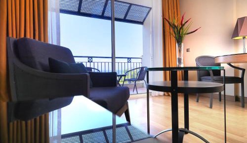Standard Double or Twin Room with Sea View