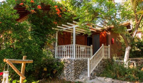 Standart Taş Evi