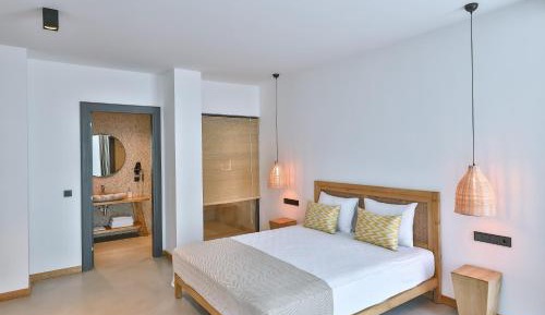 Double Room with Spa Bath
