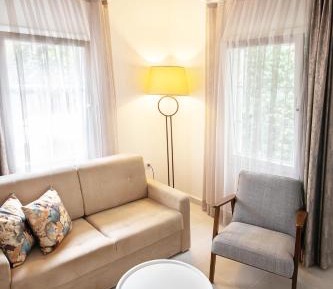 Suite with Garden View