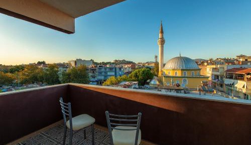 Triple Room with Balcony