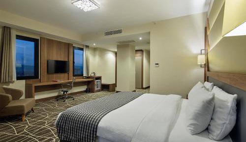 Twin Room - Non-Smoking