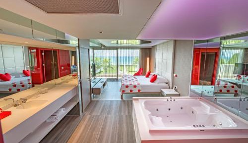 Eve Villa