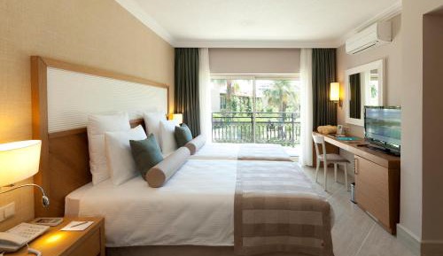 Two Connecting Double Rooms