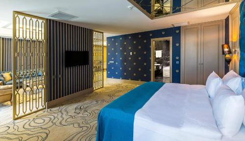 Presidential Suite