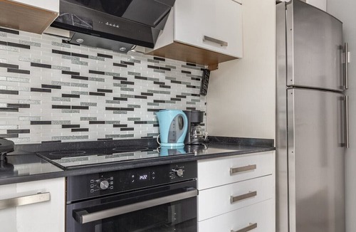 Nisantasi Apartment | Bohemian Flat in Nisantasi with Central Location