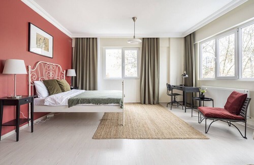Bostanci Apartment | Modern Flat w Balcony 5 min to Bagdat Ave