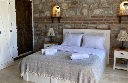 Yenifoca Hotel | Ionia Liberty Stone Hotel