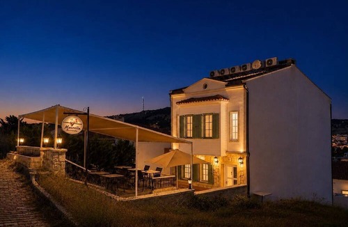 Bozcaada Hotel | Mavrella Bozcaada