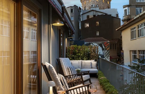 Galata Hotel | Ecole St Pierre Hotel
