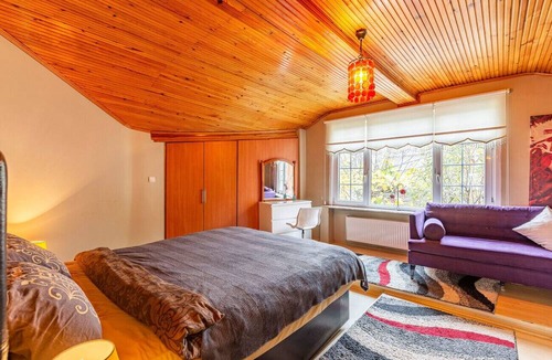 Bakırkoy Apartment | Amazing Flat with Sea View in Florya