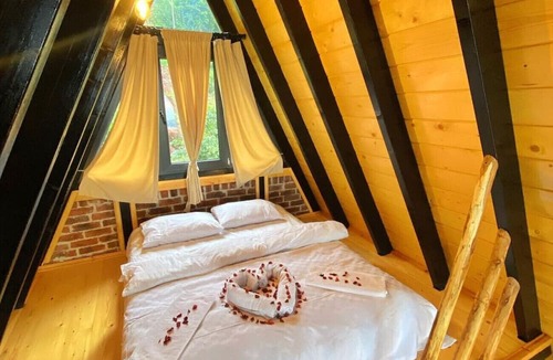 Sapanca Ski Chalet | Bungalow with Heated Private Pool in Sapanca