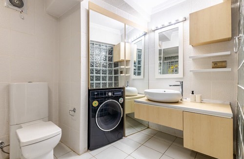 Sisli Apartment | Modern Apartment, 10 Min from Nisantasi