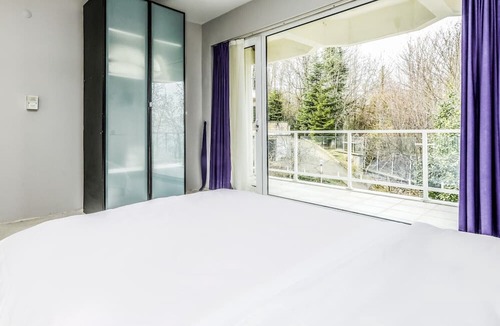 Masukiye Villa | Villa Close to Masukiye Waterfalls with Backyard