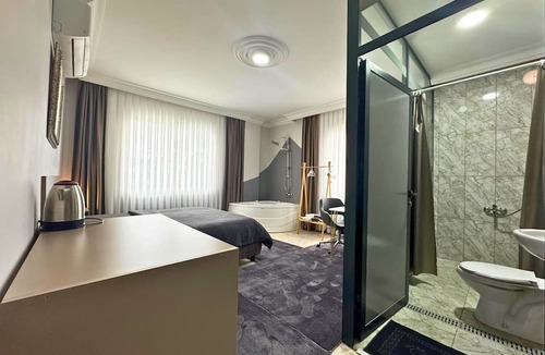 Yenisehir Hotel | Grond Konaklama Mersin