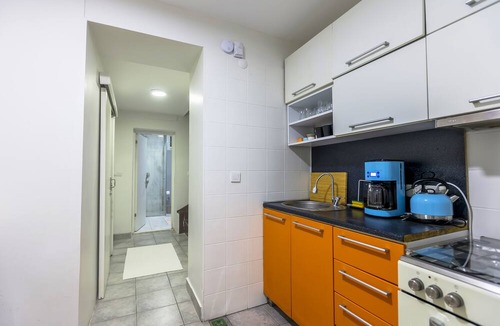 Kabatas House | House with garden terrace 10 min from Istiklal street