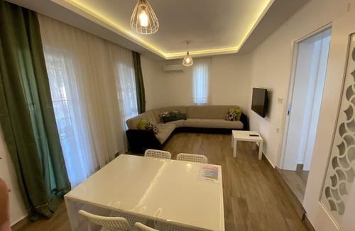 Camyuva Villa | Orange and Lemon Homes