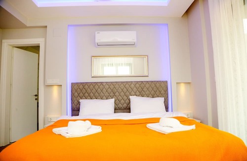 Ortaca Villa | VILLA SEMI -privater Außenpool & Innenpool - Whirlpool