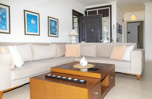 Kadıkale Apartment | Cozy Flat With Sea View and Shared Pool in Bodrum
