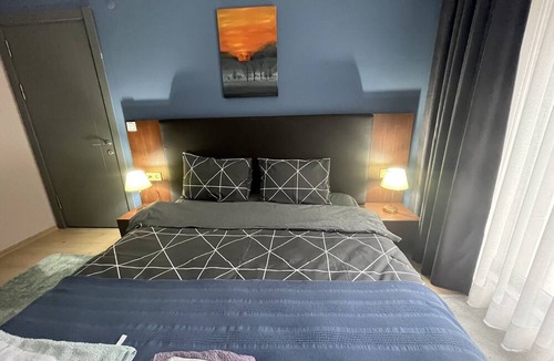 Sisli Apartment | garden flat feel at home hGyhomes2103 with fireplace