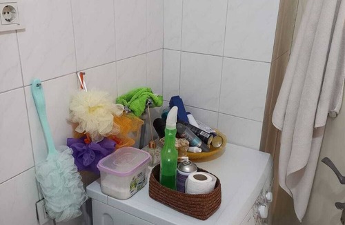 Kozyatagi House | Double Bedroom with special Balcony at Shared Apartment
