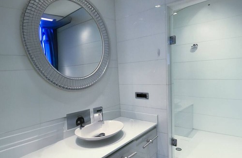 Gaziosmanpasa Condo | Cozy Studio Residance in Besiktas