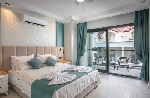 Icmeler City Center Hotel | The Ivy Suites