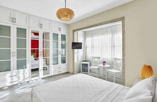 Hacımemis Hotel | PANDA ALAÇATI OTEL