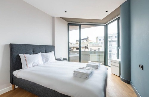 Galata Apartment | This apartment is a 4 bedroom(s), 2.5 bathrooms, located in Beyoğlu, İstanbul.