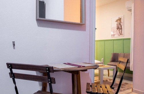 Old Town Apartment | Cozy Studio Flat 5 min to Kordon Alsancak in Izmir