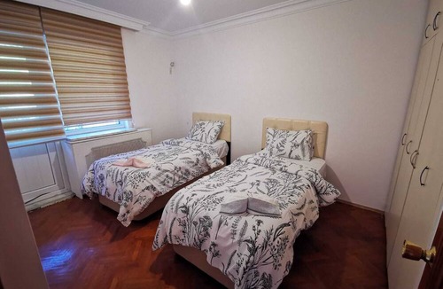 Cekirge Mahallesi Villa | Triplex Villa