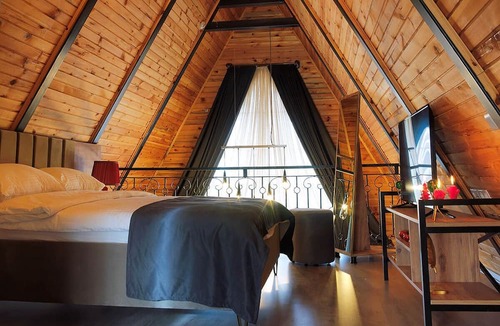 Sıcak Cermik Ski Chalet | SIVAS CAMLICA TERMAL BUNGALOW