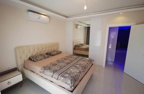 Seki Apartment | 5 minutes from the beach, malls and restaurants! Spacious 4 + 1 Duplex in Alanya