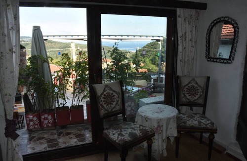 Yesilyurt Koyu Hotel | Sardunya Konak