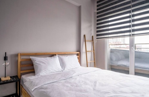 Esenyurt Apartment | Convenient and Modern Flat in Central Beylikduzu