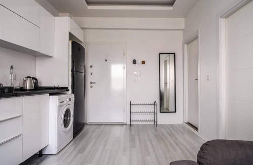 Esenyurt Apartment | Convenient and Modern Flat in Central Beylikduzu