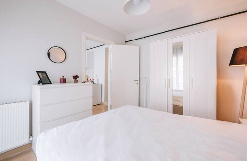 Moda Apartment | Chic Flat w Balcony 5 min to Moda Coast in Kadikoy