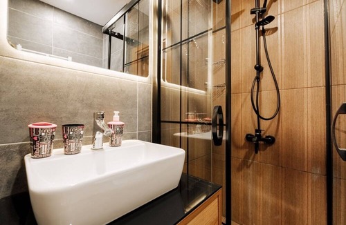 Yakuplu Apartment | Studio Flat 2 min to Metro, Near Marmara Park