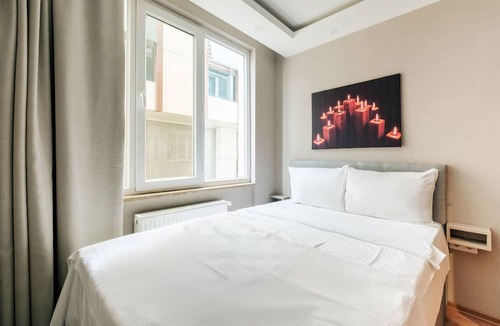 Yakuplu Apartment | Chic Modern Flat 2 min to Metro, Near Marmara Park