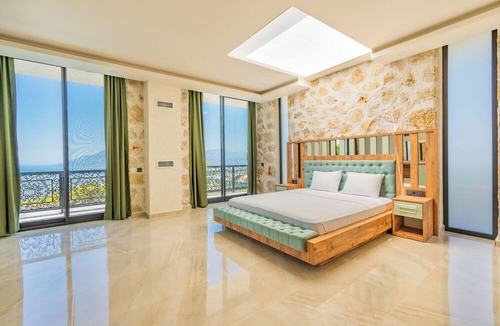 Kas Villa | Luxurious Infinity Pool, Indoor Pool, Sauna, Turkish Bath and Magnificent View